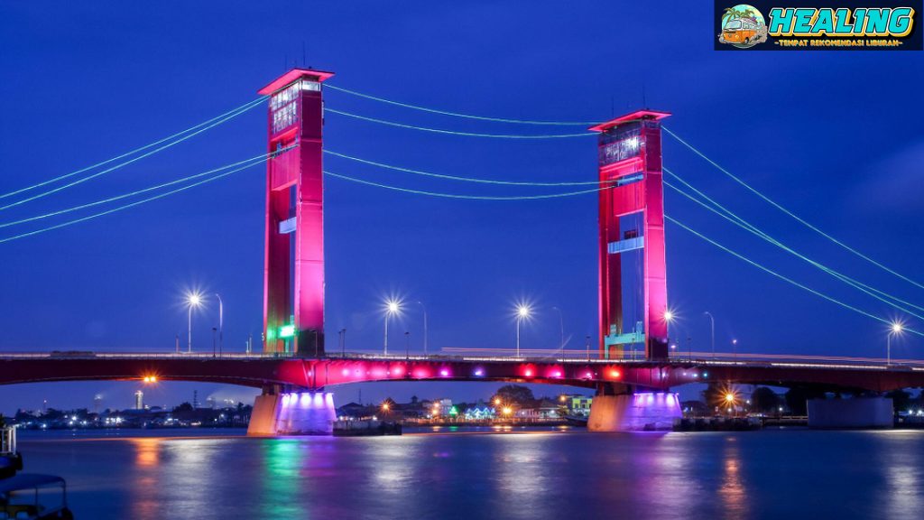 Keindahan Jembatan Ampera di Malam Hari