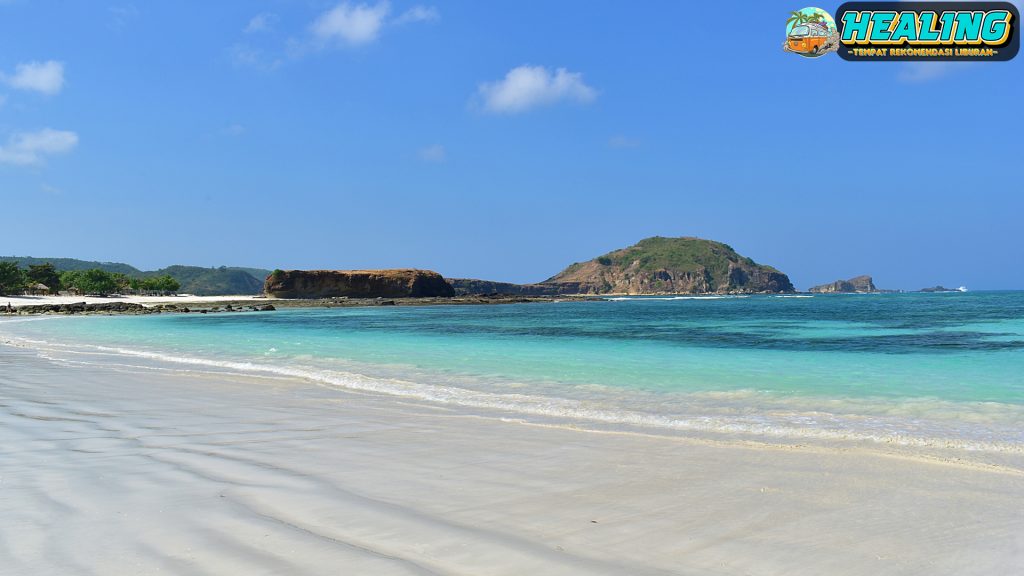 Eksplorasi Pantai Mandalika: Keindahan yang Menawan