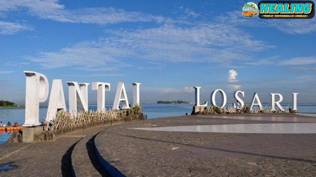 Pantai Losari: Tempat Romantis untuk Menikmati Senja