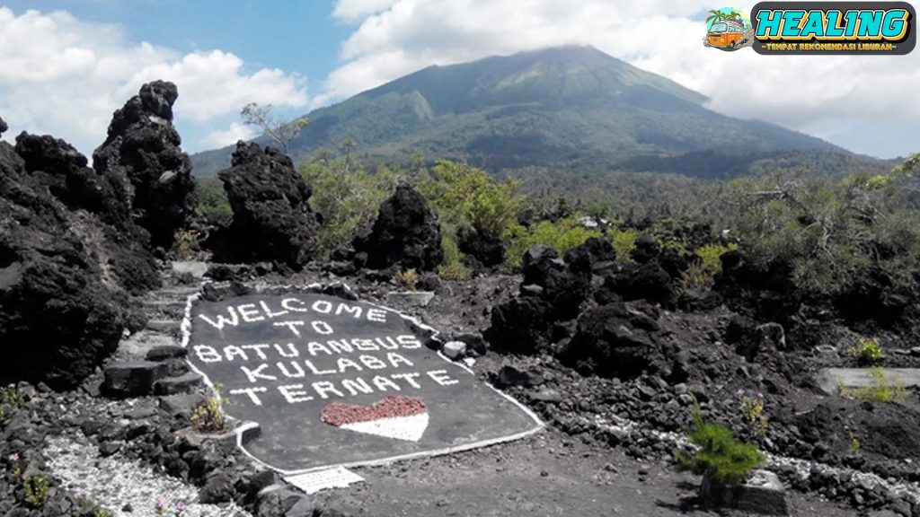 Keindahan Batu Angus: Pantai Beku yang Menakjubkan di Ternate