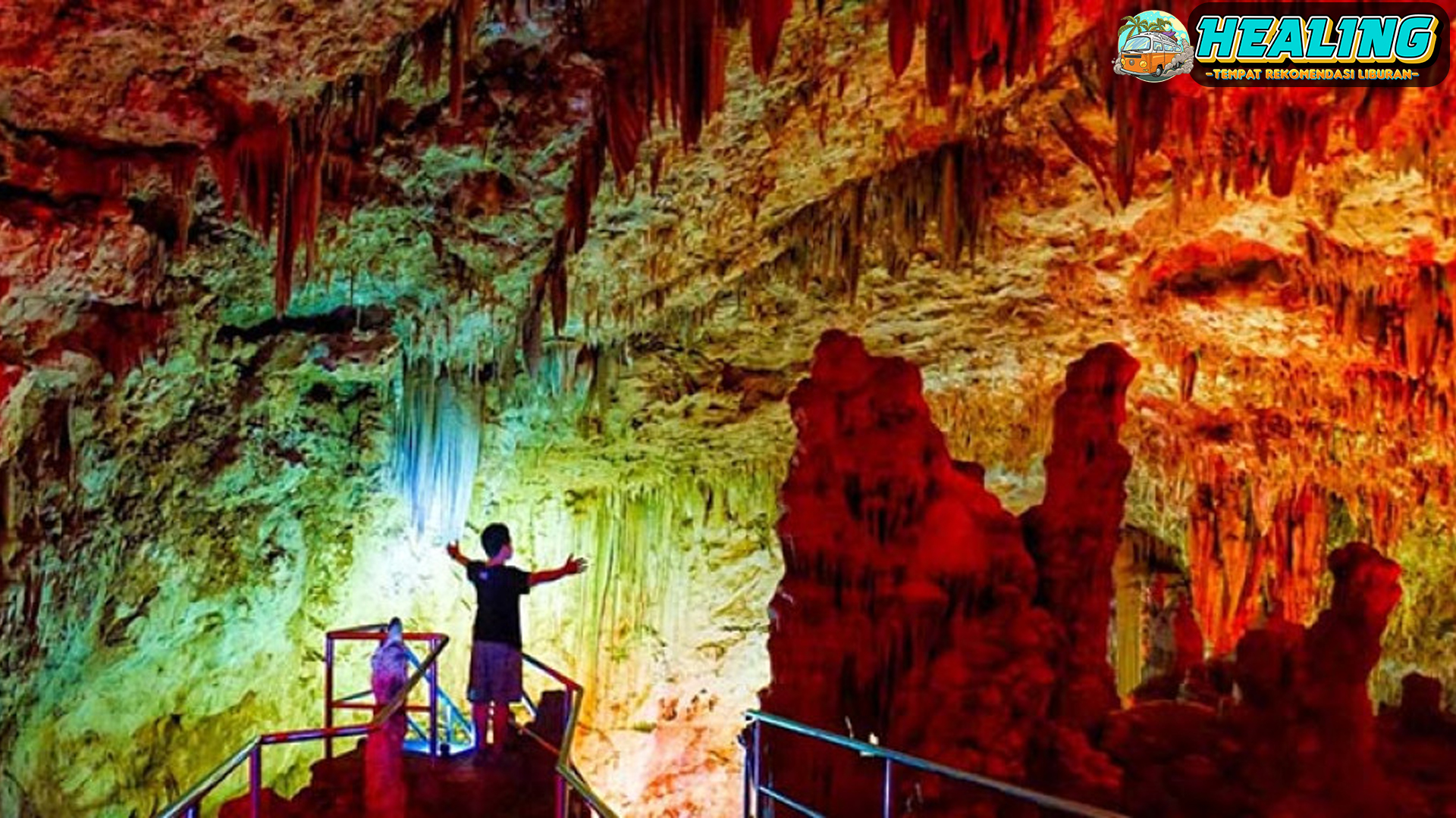 Pesona Stalaktit Stalagmit Goa Gong: Simfoni Batu di Pacitan!