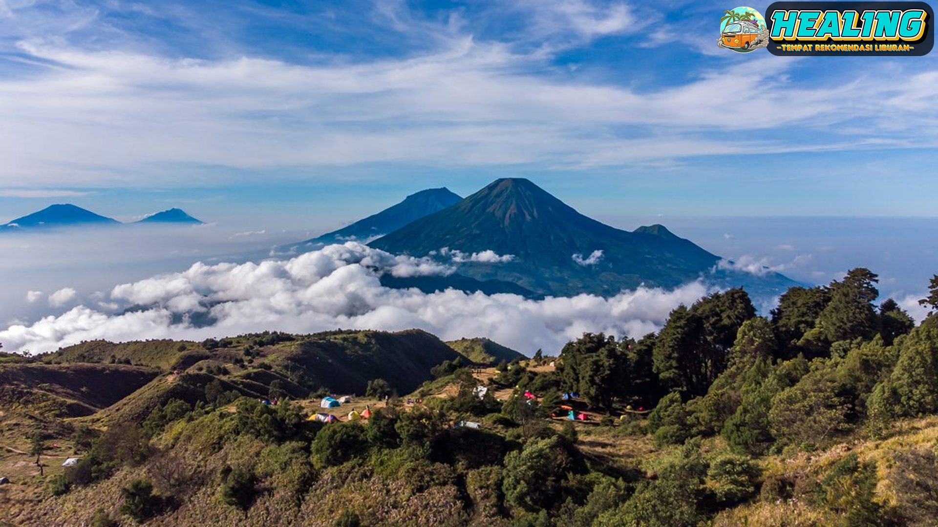 Gunung Prau: Surga di Atas Awan yang Wajib Kamu Kunjungi!