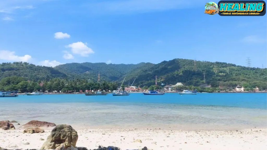 Pulau Merak Kecil: Surga Pantai Pasir Putih yang Mempesona!